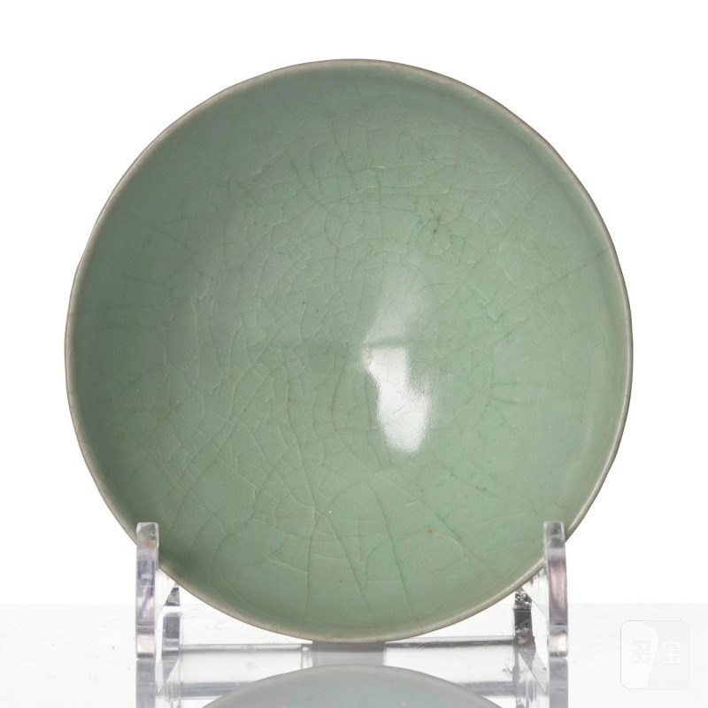 A celadon glazed 'lotus' bowl, - 图6